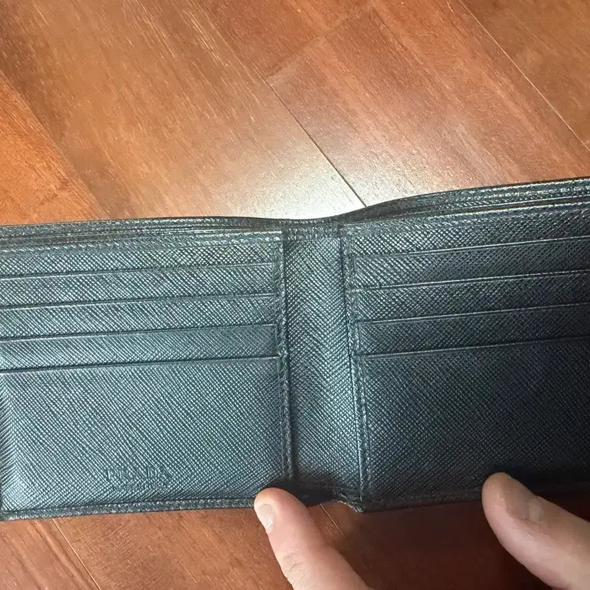 [BUNJANG] Prada Saffiano Leather Bifold Wallet / 프라다 반지갑