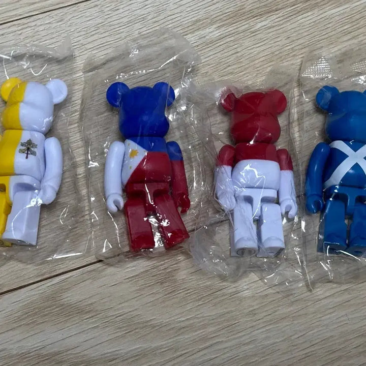 [BUNJANG] Bearbrick National Flag Series Sealed 4 Types / 베어브릭 국기 시리즈 미개봉 4종