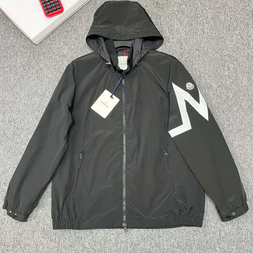 [BUNJANG] Moncler Nylon Windbreaker Jacket Unisex / 몽클레어 후드 집업 바람막이 엠자로고 와팬로고 나일론 남녀공용