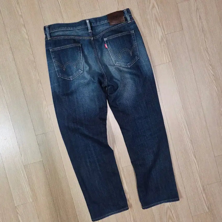 [BUNJANG] Edwin Japan Made Blue Washed Denim Pants / 에드윈 재팬 메이드 블루 워싱 데님 팬츠