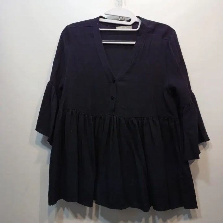 [BUNJANG] Black Frill Sleeve Blouse (80-85 Size) / 검정색 프릴 소매 블라우스80~85사이즈 여름   63014