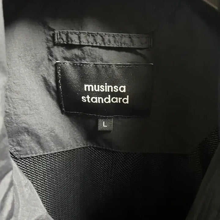 [BUNJANG] Musinsa Standard Oversized High Neck Windbreaker Jacket [Black] - L / 무탠다드 / 오버사이즈 하이넥 윈드브레이커 재킷 [블랙] / L