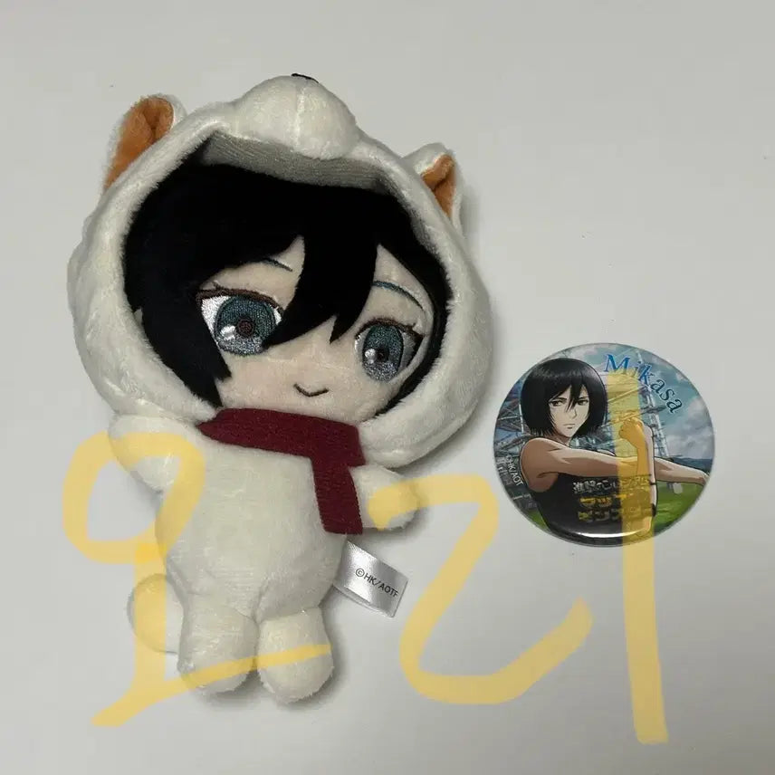 [BUNJANG] Attack on Titan Mikasa Ackermann Plush Doll Can Badge Set / >급전<진격의거인 미카사 아니마루코 밐뭉이 캔뱃지 양도합니다