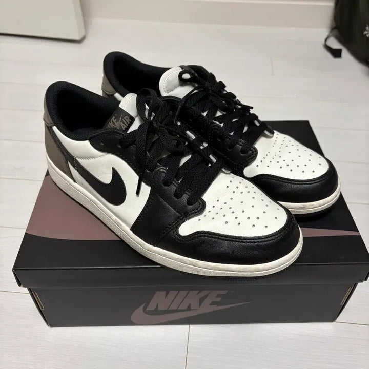 [BUNJANG] Nike Air Jordan 1 Low OG Mocha Sneakers / 나이키 에어 조던1 로우 OG 모카 270 풀박스