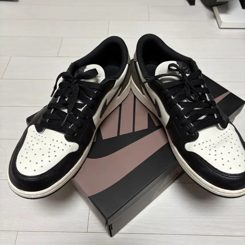 [BUNJANG] Nike Air Jordan 1 Low OG Mocha Sneakers / 나이키 에어 조던1 로우 OG 모카 270 풀박스