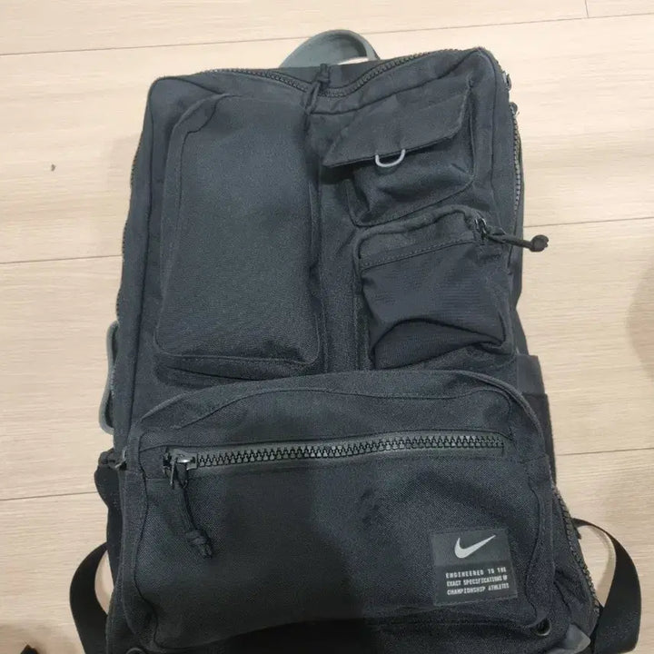 [BUNJANG] Nike Elite Utility Large Backpack / 나이키 엘리트 유틸리티 대형 백팩 판매