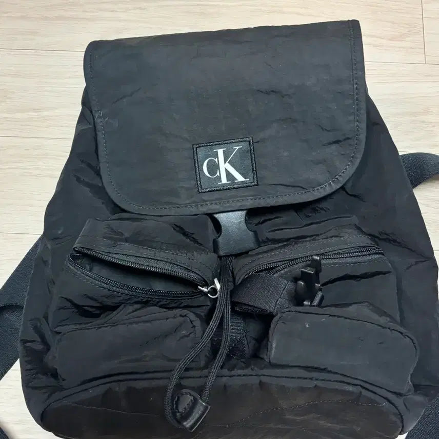 [BUNJANG] Calvin Klein Black Backpack / 캘빈클라인 블랙 백팩