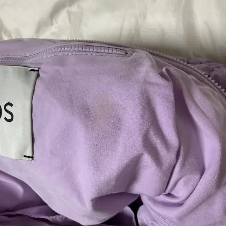 [BUNJANG] COS Quilted Oversized Cloud Bag Lilac / Cos 코스 팝업 퀼티드 오버사이즈 구름백 퍼플 연보라 라일락