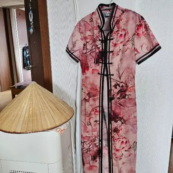 [BUNJANG] Floral Cheongsam Dress / 분홍 꽃무늬 치파오 원피스