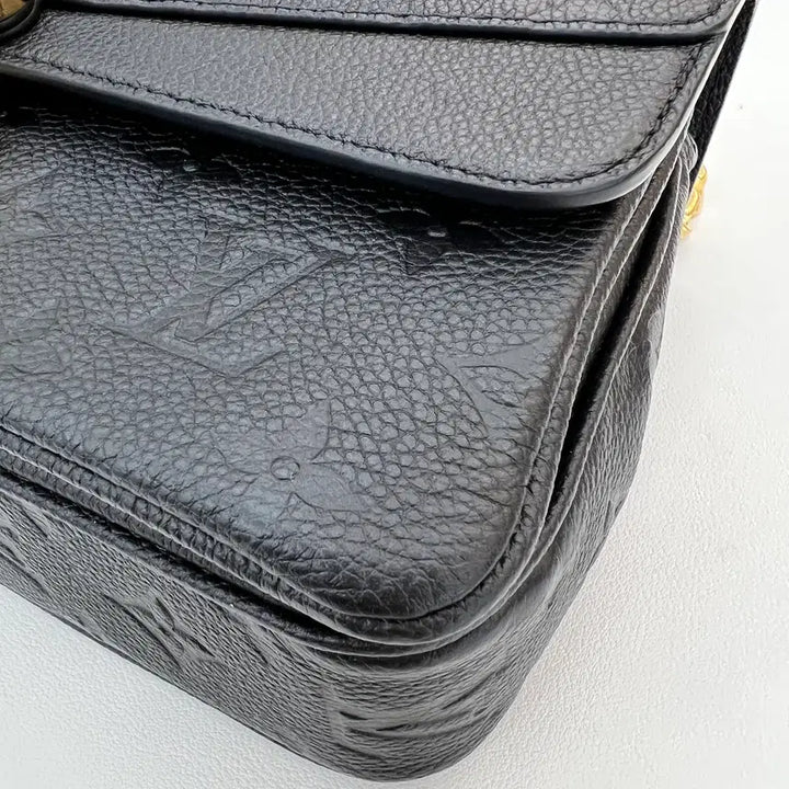 [BUNJANG] Louis Vuitton Empreinte Marceau Shoulder Bag - Black / [중고명품 럭스올 울산점]루이비통 앙프렝뜨 마르소 숄더백 블랙 내장칩