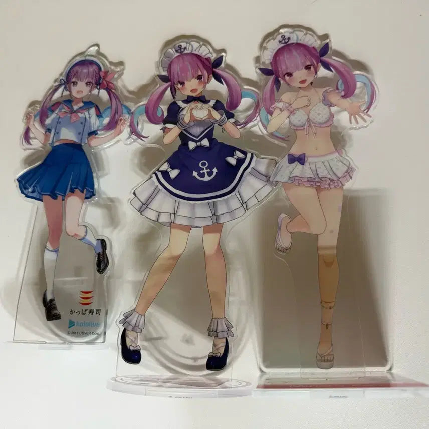 [BUNJANG] Hololive Minato Aqua Acrylic Stand Bundle / 홀로라이브 미나토 아쿠아 빅 아크릴 스탠드 일괄