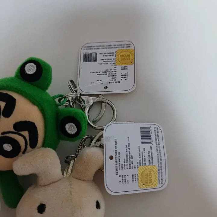 [BUNJANG] Crayon Shin-chan Usagi Glass Rabbit Keyring Bundle Set / 세트))짱구 인형 키링 유리 토끼