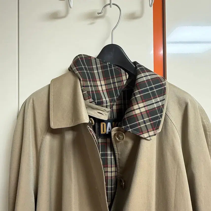 [BUNJANG] Daks Trench Coat (Fits 66-77) / 닥스 트렌치 코트 66-77까지 가능