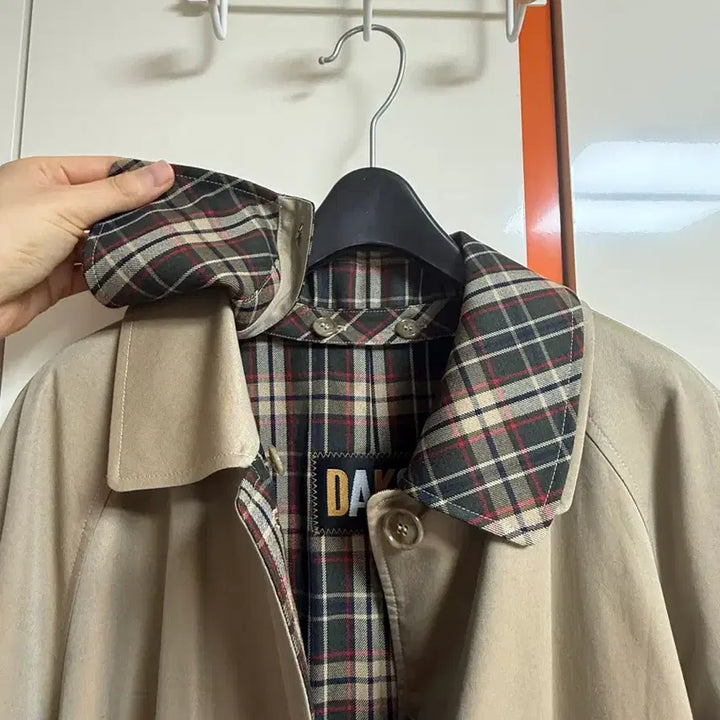 [BUNJANG] Daks Trench Coat (Fits 66-77) / 닥스 트렌치 코트 66-77까지 가능
