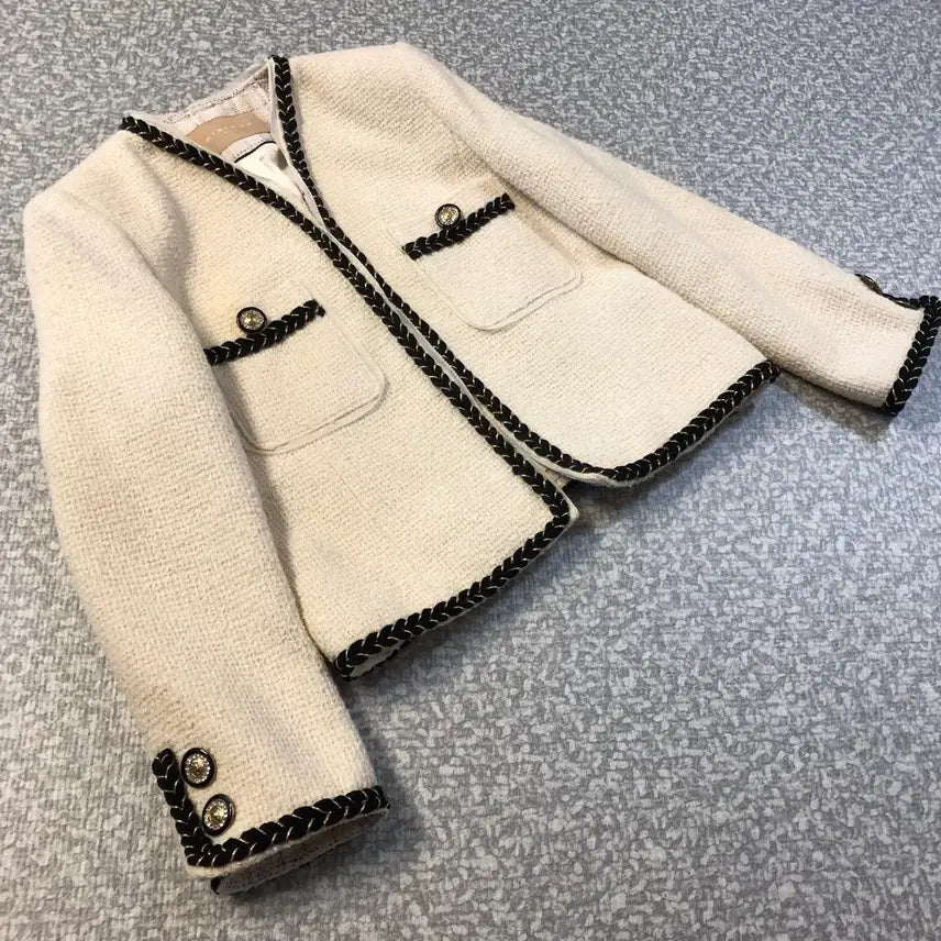[BUNJANG] Minimal 2021 Tweed Jacket with Jewel Buttons / 미니멈 21년 트위드 자켓 79만원대 보석단추 파이핑 올드머니룩 출근룩
