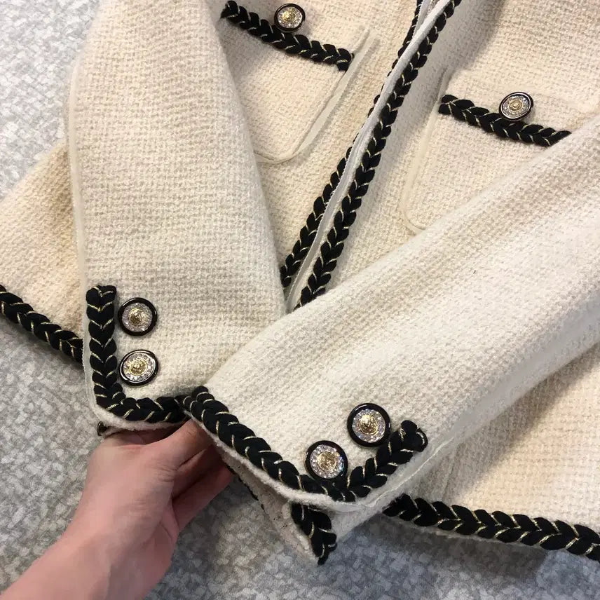 [BUNJANG] Minimal 2021 Tweed Jacket with Jewel Buttons / 미니멈 21년 트위드 자켓 79만원대 보석단추 파이핑 올드머니룩 출근룩