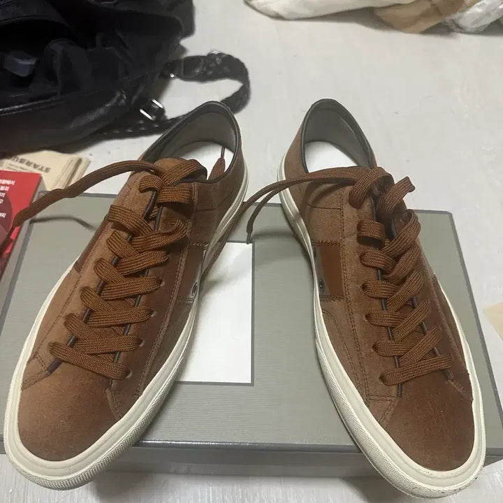 [BUNJANG] Tom Ford Cambridge Lace-Up Sneakers Cognac Brown Suede / [8] 톰포드 캠브리지 레이스업 스니커즈 꼬냑 브라운
