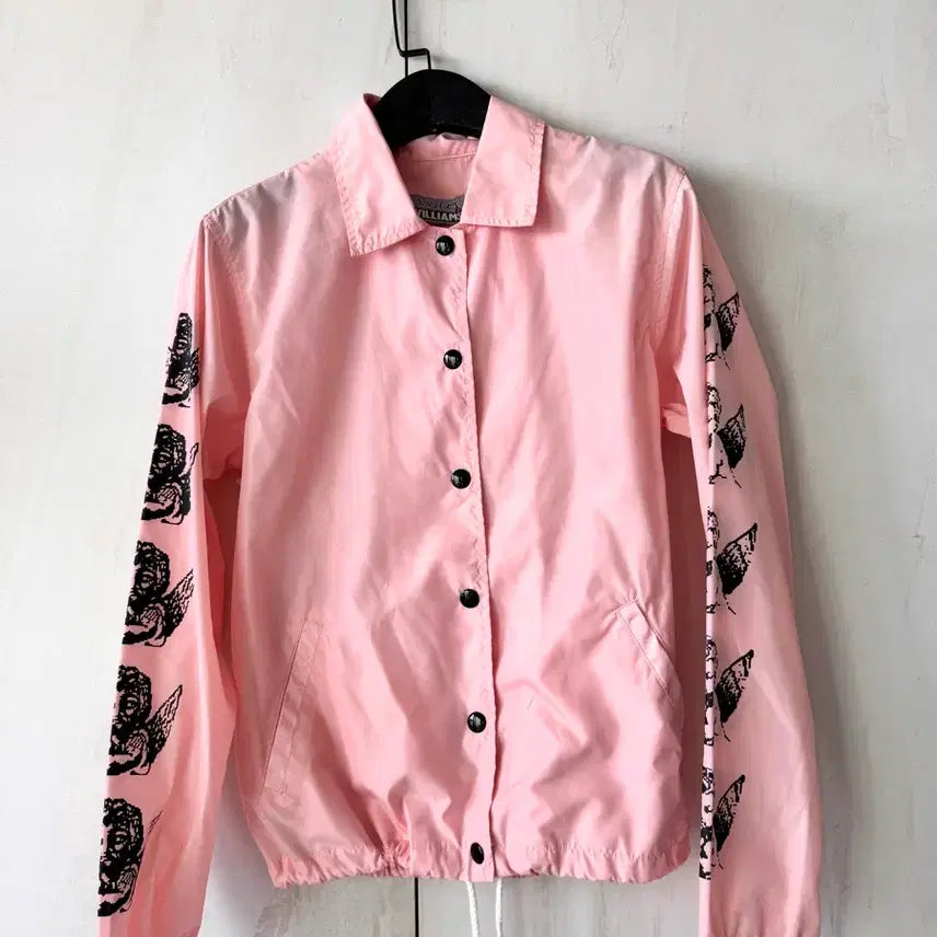 [SOLD OUT] (파격할인)텍있는 새상품 Ashley Williams 핑크 코치 자켓 X