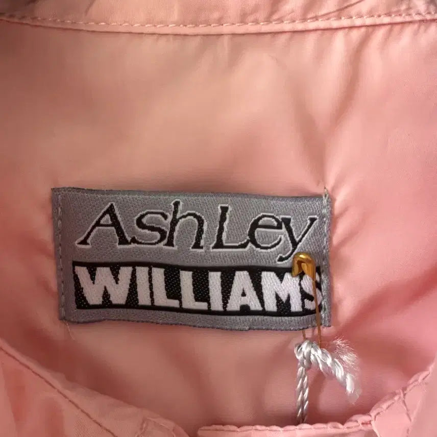 [SOLD OUT] (파격할인)텍있는 새상품 Ashley Williams 핑크 코치 자켓 X