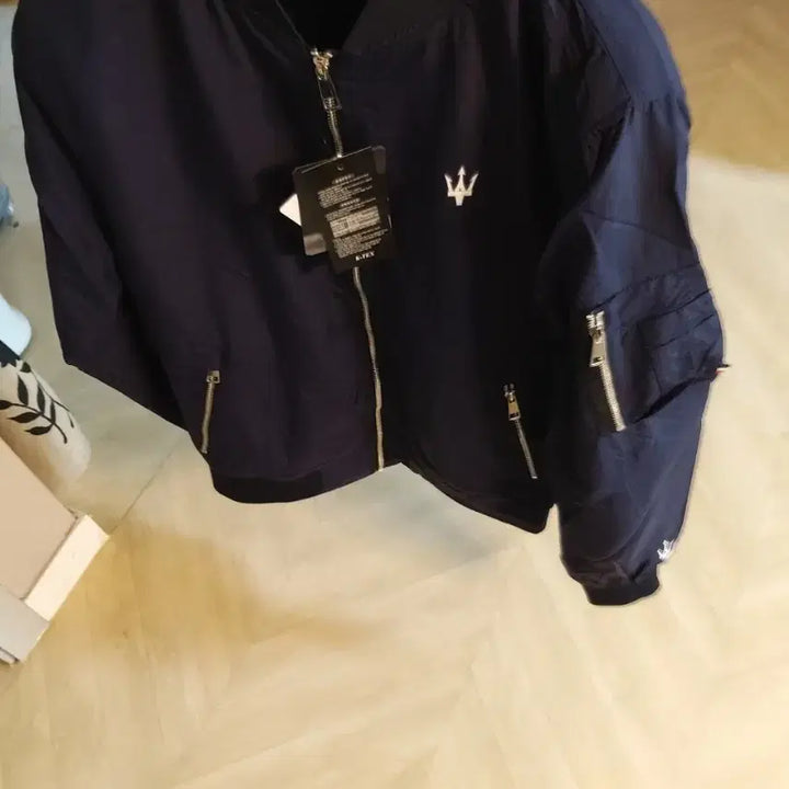 [BUNJANG] Maserati MA-1 Windbreaker Jacket / 마세라티 Ma-1 윈드브레이커 항공쟈켓