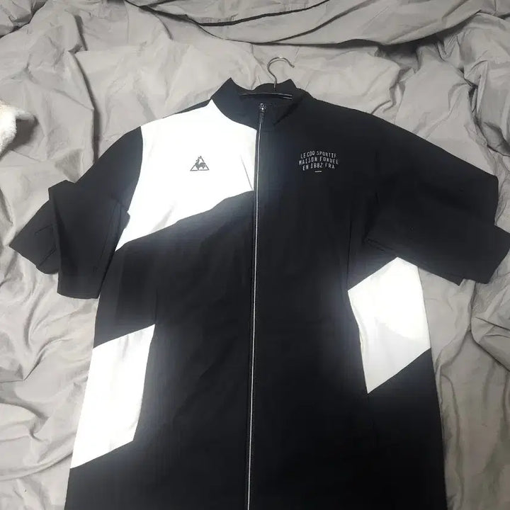 [BUNJANG] Le Coq Sportif Windbreaker Jacket / 르꼬끄 스포르티브   바람막이  상의