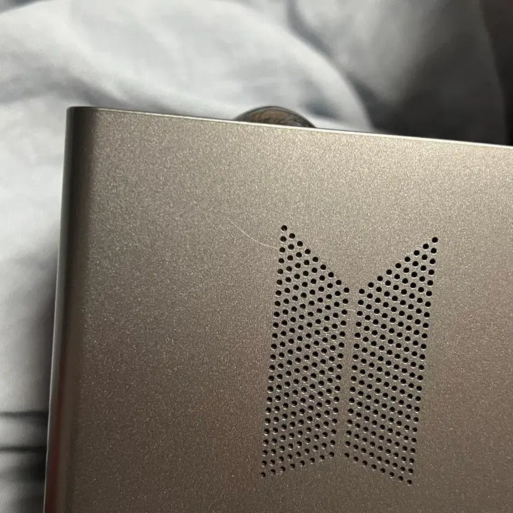 [BUNJANG] BTS Jungkook Mood Lamp Bluetooth Speaker / 방탄소년단 by BTS 정국 무드등 블루투스 스피커 판매