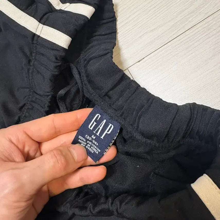[BUNJANG] GAP Side Zip Track Pants / 빈티지 GAP 사이드집 트랙 팬츠 30-32인치