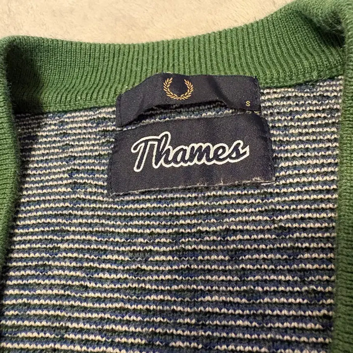 [BUNJANG] Fred Perry Thames Cardigan / 프레드페리 템즈 가디건