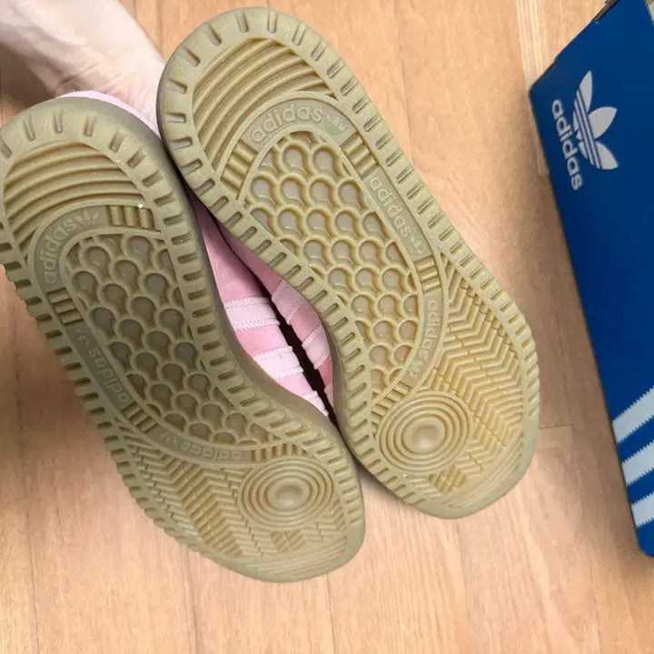 [BUNJANG] Adidas Bermuda Pink Sneakers / 아디다스 버뮤다 핑크 GY7386 새상품