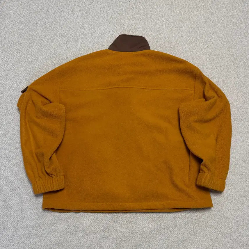 [BUNJANG] Lucky Marche Fleece Pullover / 럭키마르쉐 플리스 풀오버