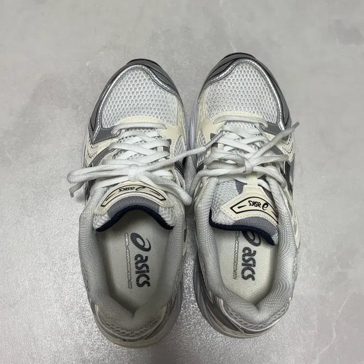 [BUNJANG] Asics Gel-Kayano Midnight White Sneakers / 아식스 젤카이노 미드나잇화이트