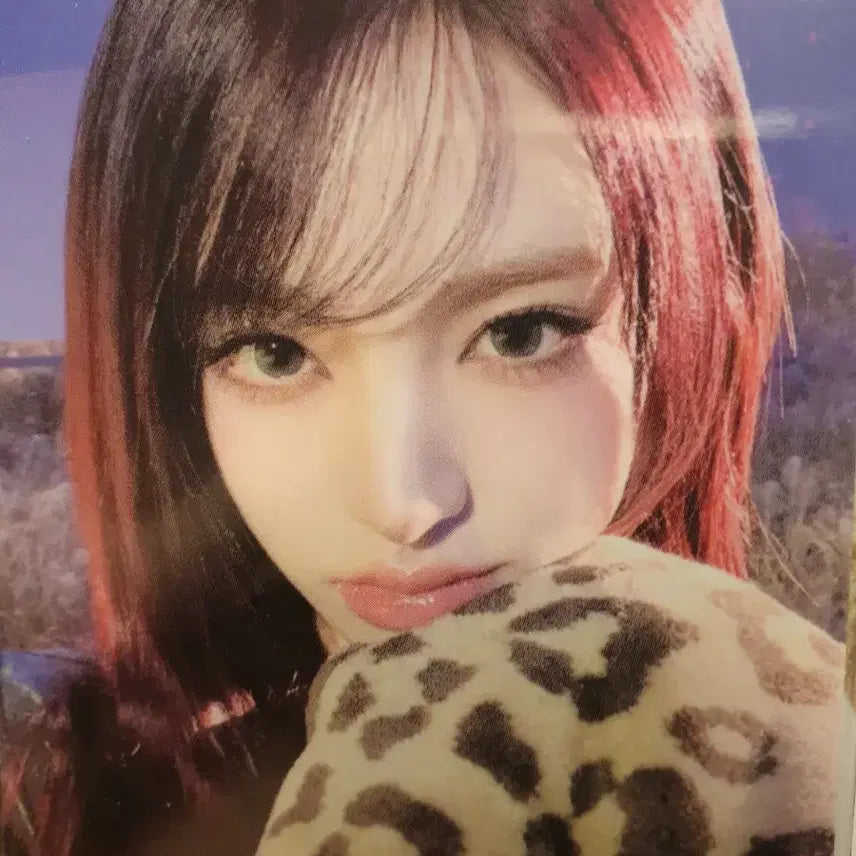 [BUNJANG] IVE Liz BANGBANG Broadcast Photocard / 아이브 IVE 리즈 LIZ  BANGBANG 공방 포카 양도