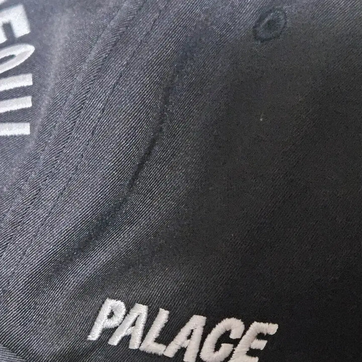 [BUNJANG] Palace Seoul Black Baseball Cap / 팔라스 서울 블랙 볼캡 모자