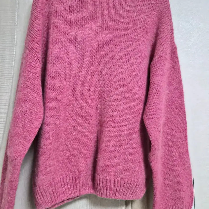 [BUNJANG] Style V-Neck Pink Knit Sweater / 스타일에 V넥 핑크 니트