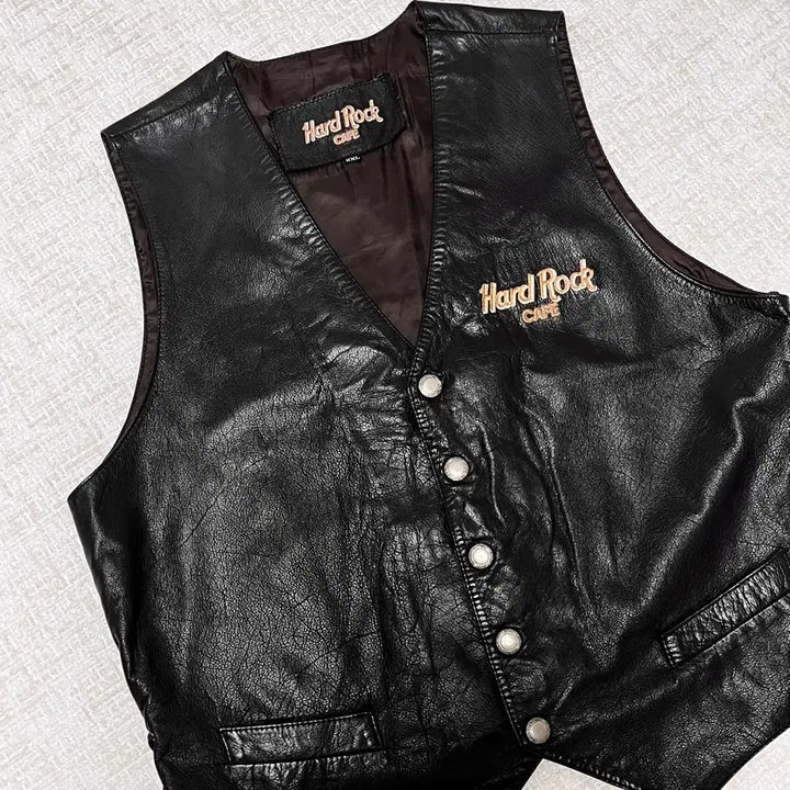 [BUNJANG] Hard Rock Cafe Leather Vest / Hard Rock Cafe 가죽 조끼 하드락카페