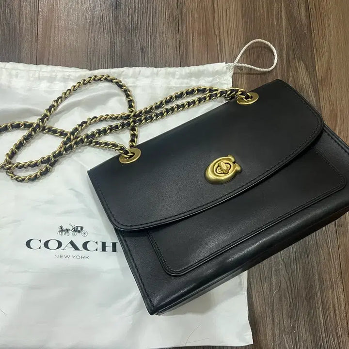 [BUNJANG] Coach Black Leather Chain Shoulder Bag / 정품) 코치 블랙 가방 레더 체인 숄더백