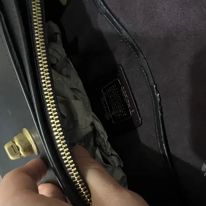 [BUNJANG] Coach Black Leather Chain Shoulder Bag / 정품) 코치 블랙 가방 레더 체인 숄더백