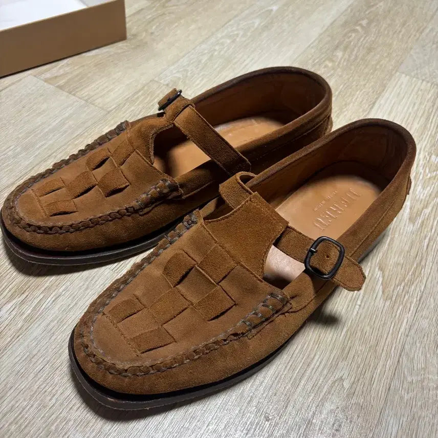 [BUNJANG] Hereu Suede Loafers (Size 42/270) / Hereu 헤레우 스웨이드 로퍼 42(270)