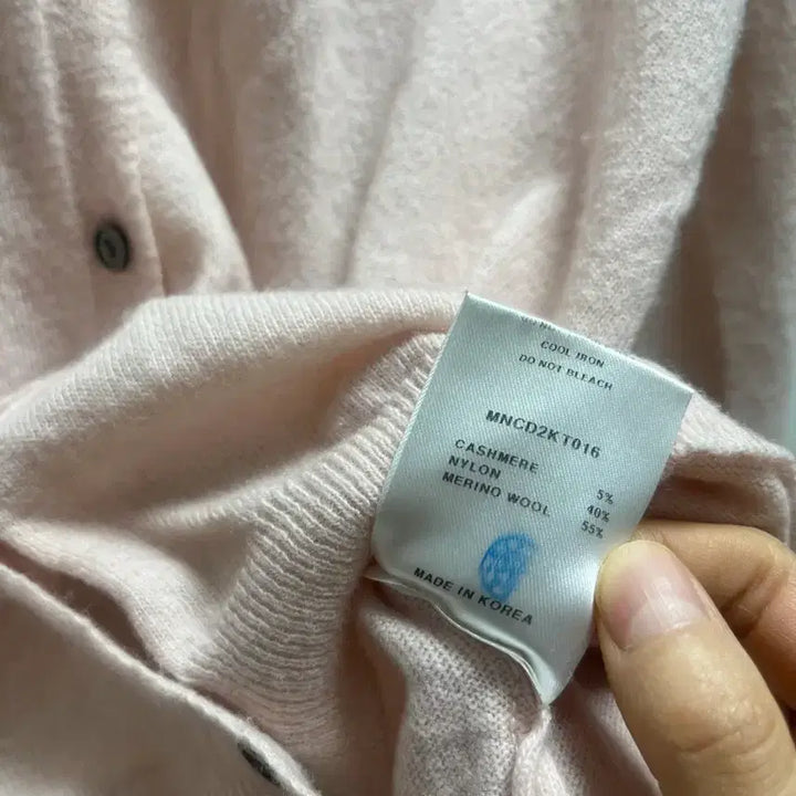 [SOLD OUT] Monoha cashmere R cardigan