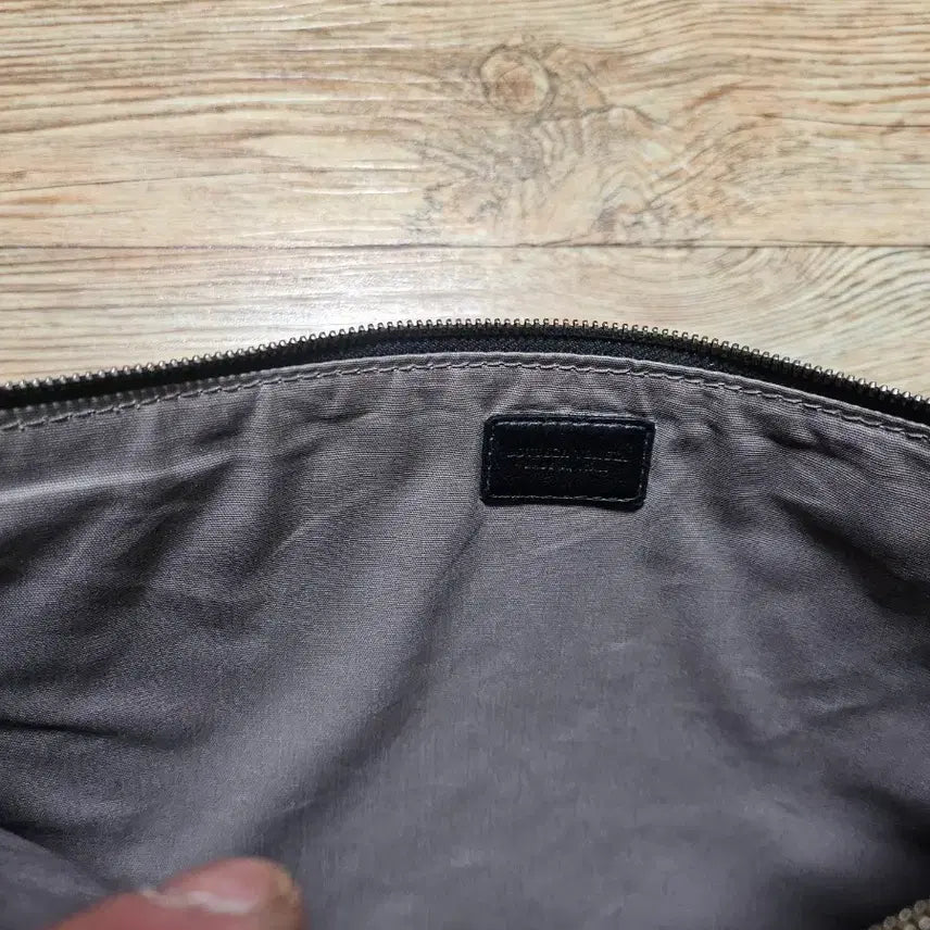 [BUNJANG] Bottega Veneta Black Weaving Clutch / 보테카베네타