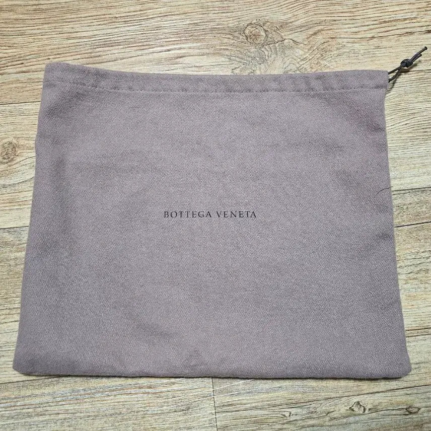 [BUNJANG] Bottega Veneta Black Weaving Clutch / 보테카베네타