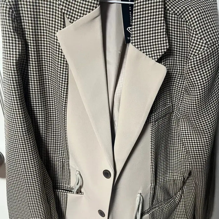 [BUNJANG] Tener Check Pattern Blazer Jacket / 테네르 체크 패턴 블레이저 자켓