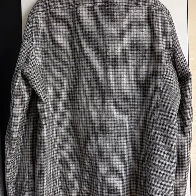 [BUNJANG] RVR Lardini Reversible Checkered Padded Jacket / RVR 라르디니 셔츠형 패딩 자켓 46