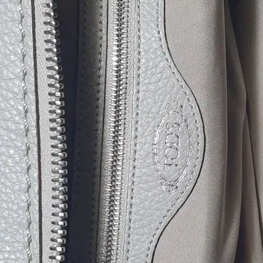 [BUNJANG] Tods Small Tote Bag / 정품 ㅡ토즈ㅡㅡ스몰.  ((. 토트백