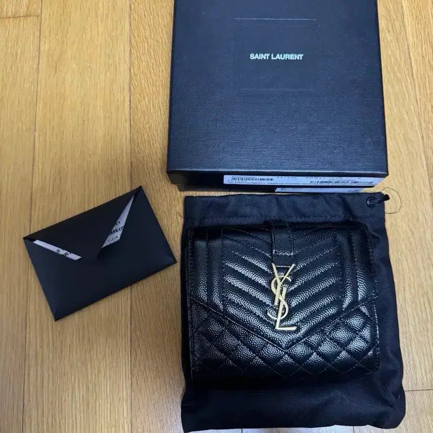 [BUNJANG] Saint Laurent Matelassé Monogram Bifold Wallet Black / 입생로랑 반지갑