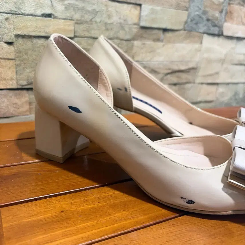 [BUNJANG] SAERA Ivory Ribbon Pumps 230 / SAERA 세라 리본 장식 펌프스 힐 230