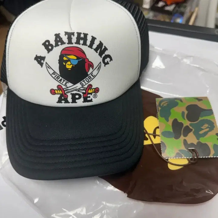 [BUNJANG] BAPE Pirate Store Mesh Cap (Black) / 베이프 파이레이트 스토어 메쉬캡 (블랙)