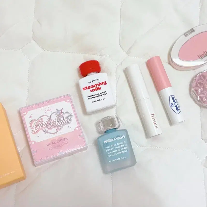 [BUNJANG] Assorted Unused Cosmetics Bundle / [1개6000원] 미개봉 미사용 화장품 정리 일괄