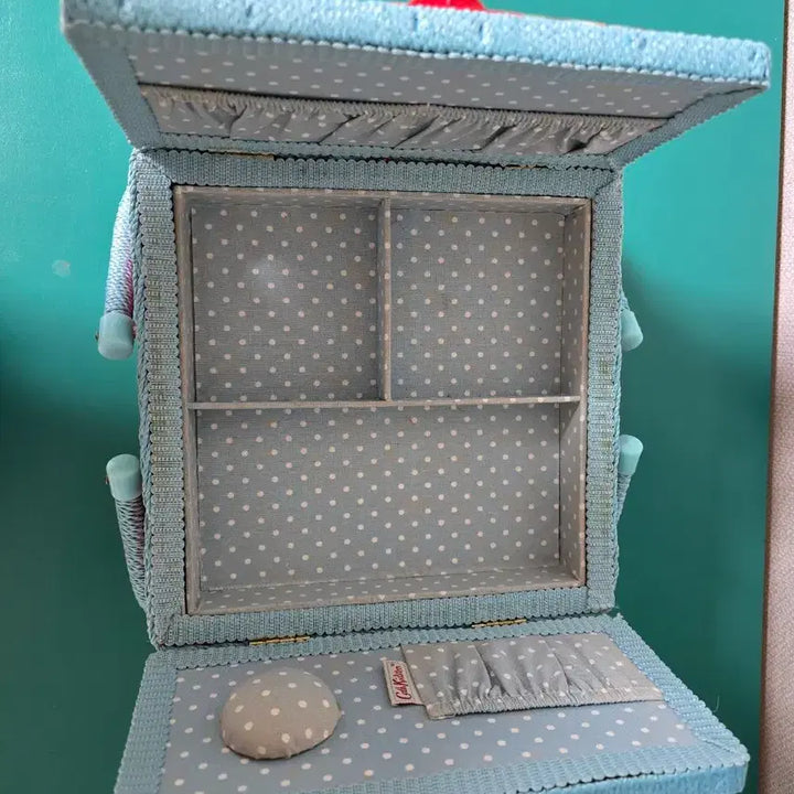 [BUNJANG] Cath Kidston Floral Pattern Sewing Box / 빈티지 캐스키드슨 소잉박스