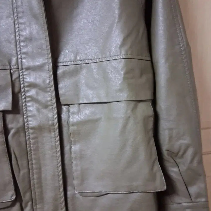 [BUNJANG] Khaki Faux Leather Hooded Jacket / 카키색 인조가죽 후드 자켓(새상품)